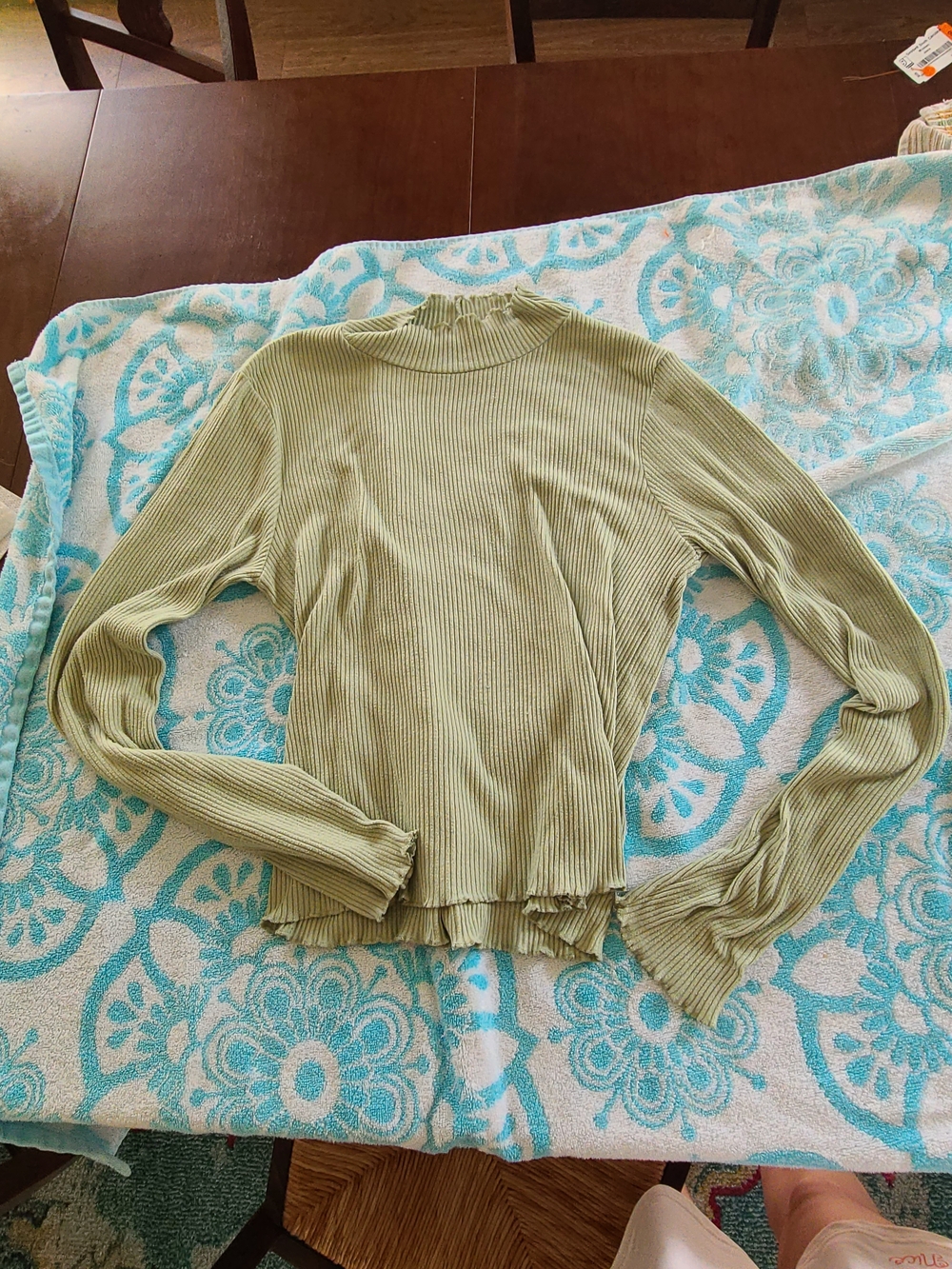 American Eagle Outfitters Olive Ribbed Mock Neck Long Sleeve Top